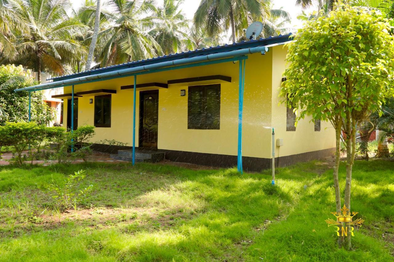 Royal Nature Resort Pollāchi Exterior foto